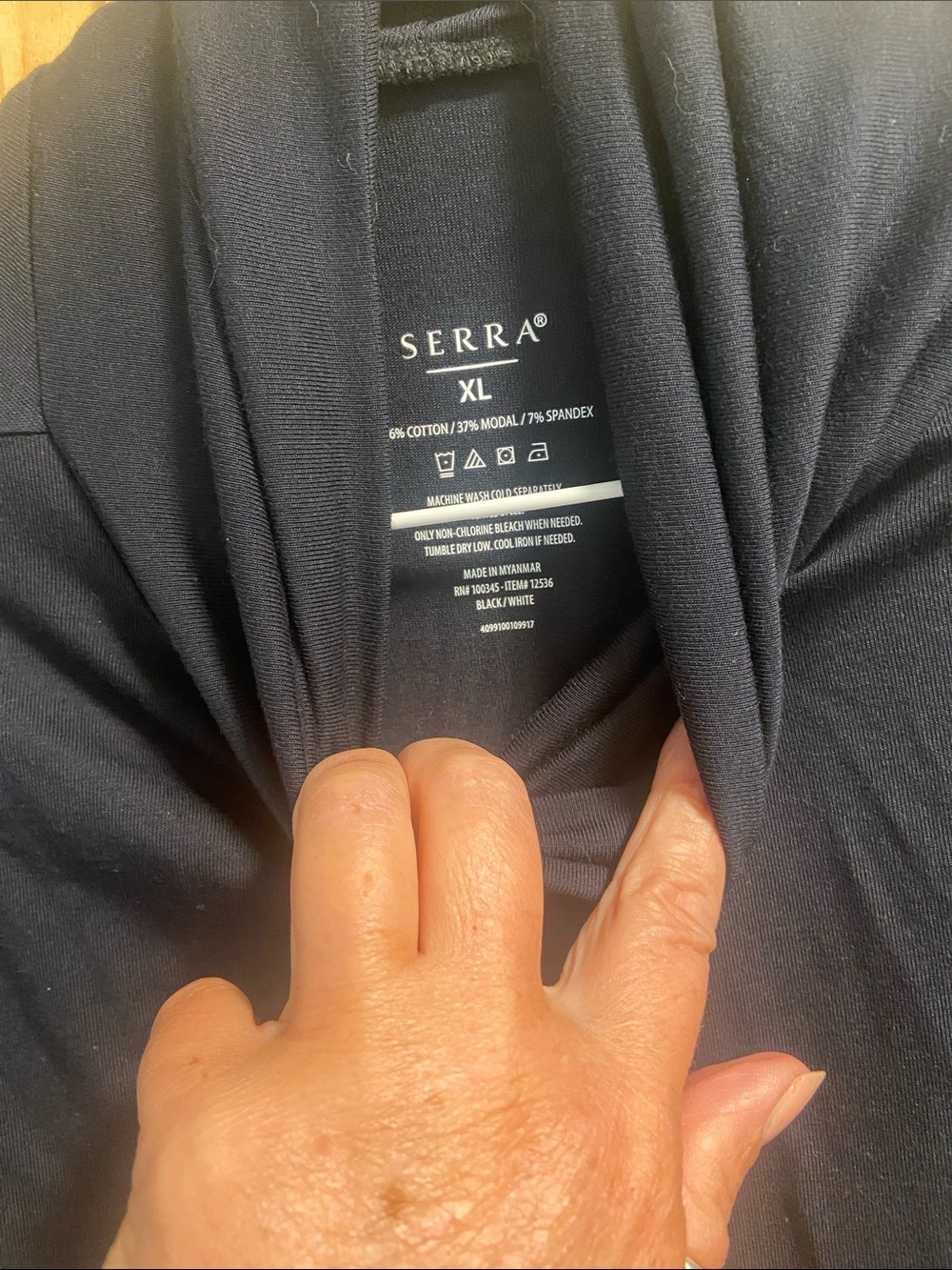 Serra Black Long Sleeve Tunic Top - Picture 2 of 4